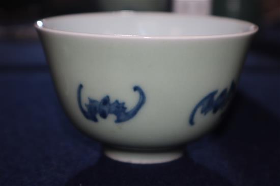 A Chinese blue and white tea bowl and a Chinese green glazed ink pot tallest 6cm